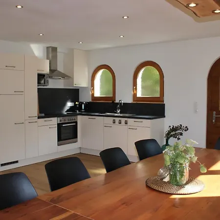 Alpenapartment Zillertal * Hainzenberg