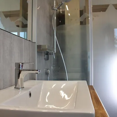 Apartment Alpenapartment Zillertal Hainzenberg