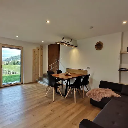 Apartment Alpenapartment Zillertal Hainzenberg